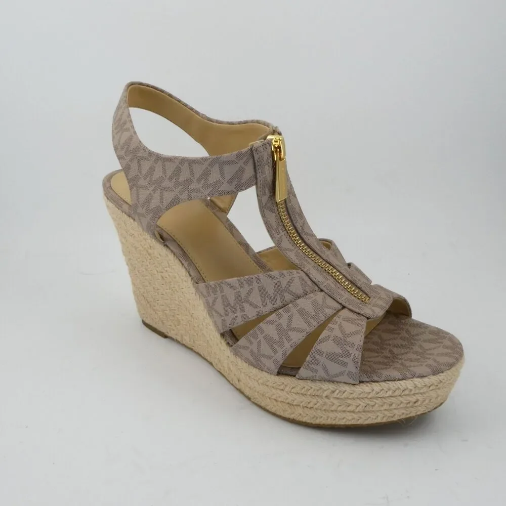 Michael Kors Women's US Size 10 M Vanilla White Wedge Sandals Signature Damita